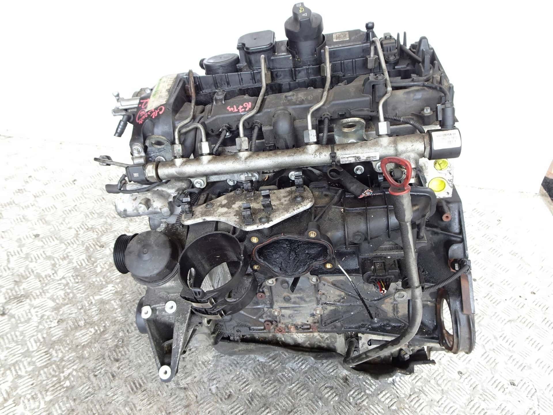 Moteur M 156.985 vue 9