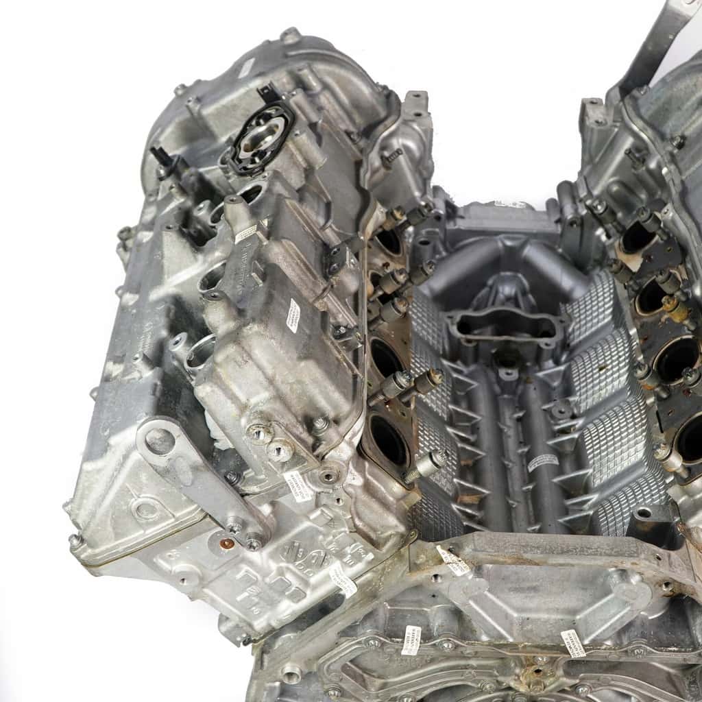 Moteur S63 B44 B vue 8