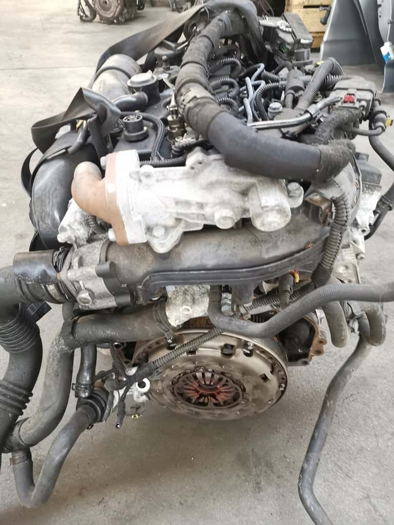 Moteur A 17 DTF vue 3