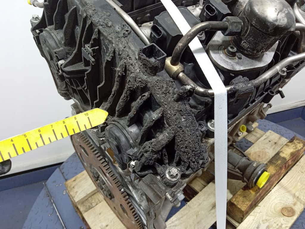 Moteur S58 B30 A vue 4