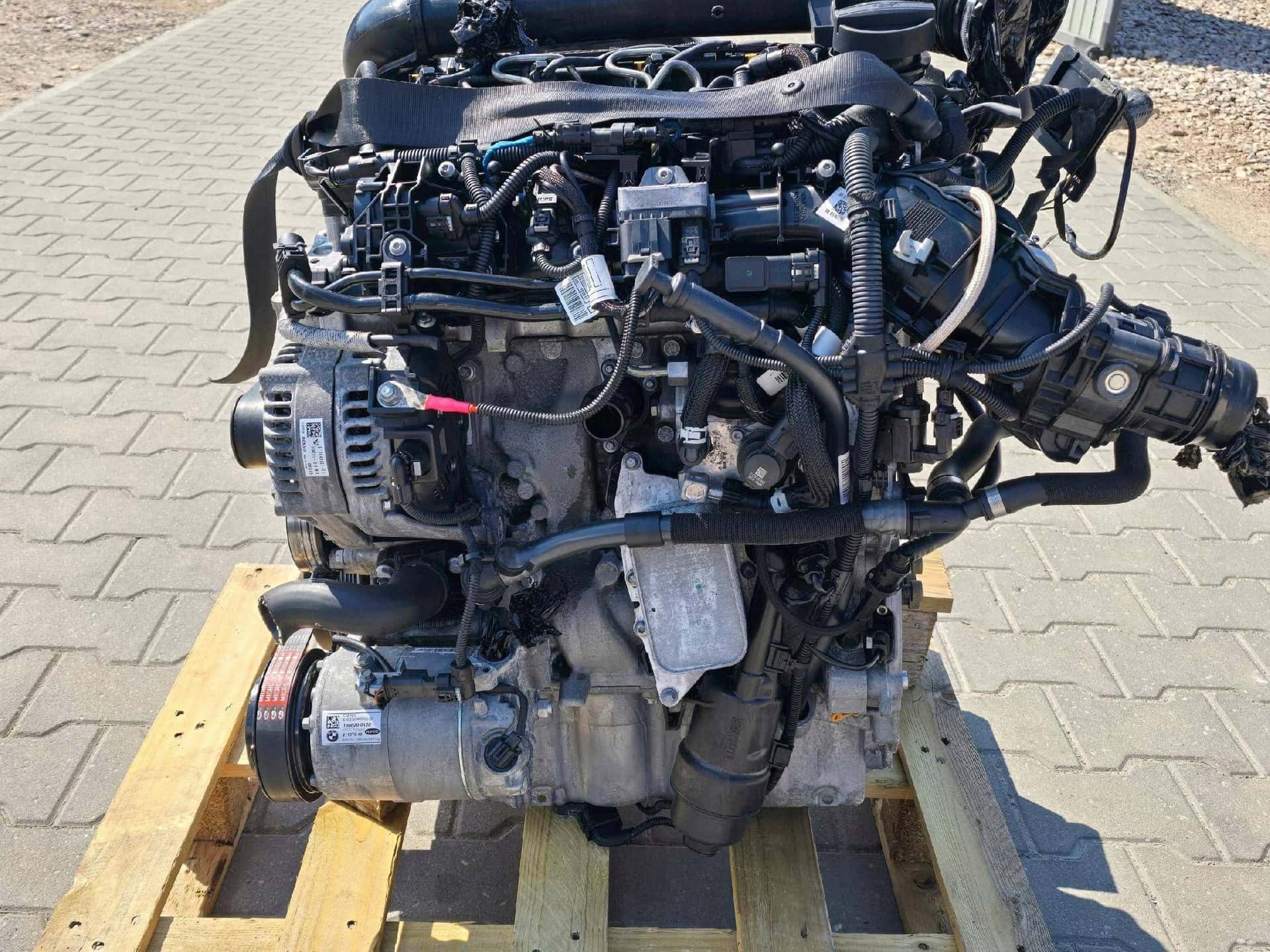 Moteur B47 C20 A vue 3