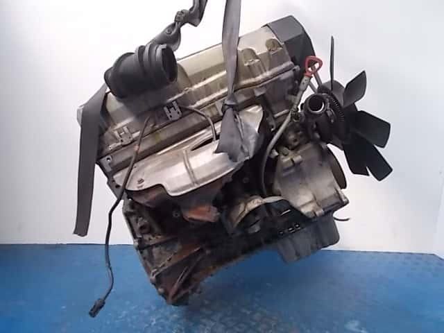 Moteur M 111.921 vue 2