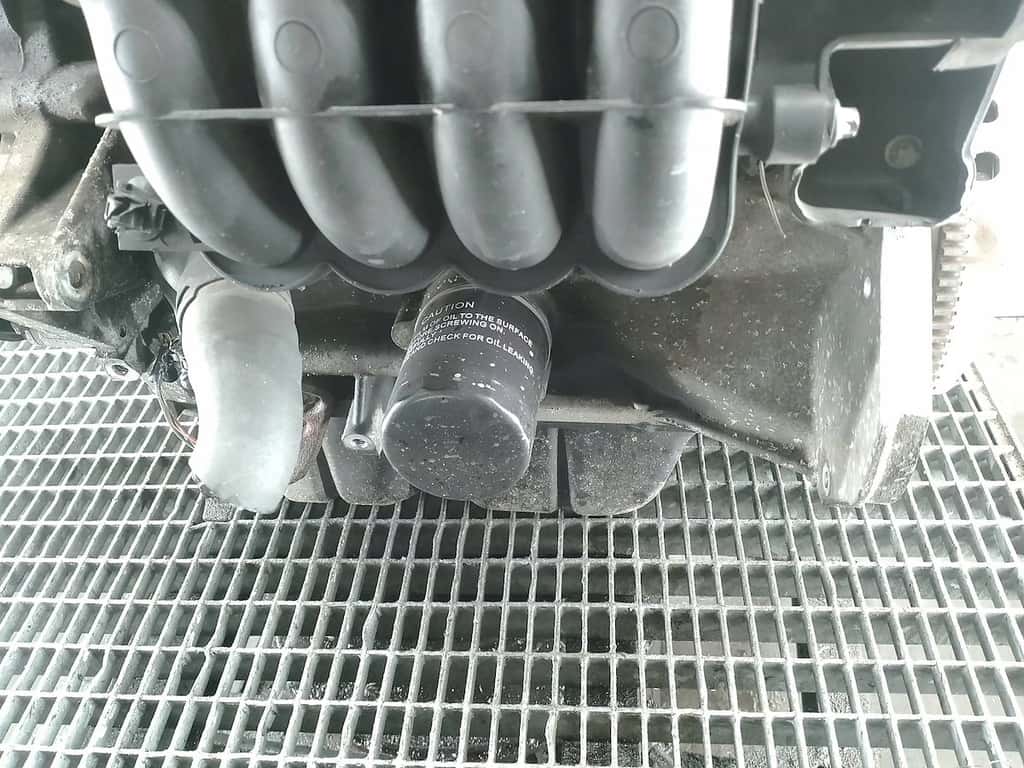 Moteur 4A90 vue 5