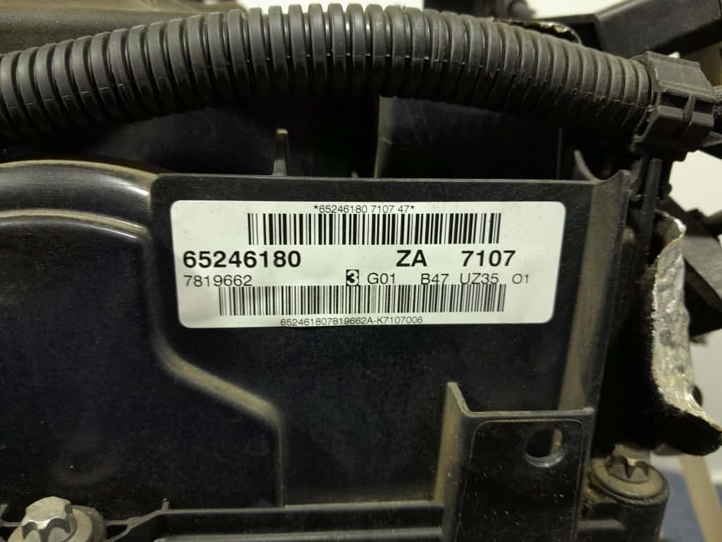 Moteur B47 D20 B vue 3