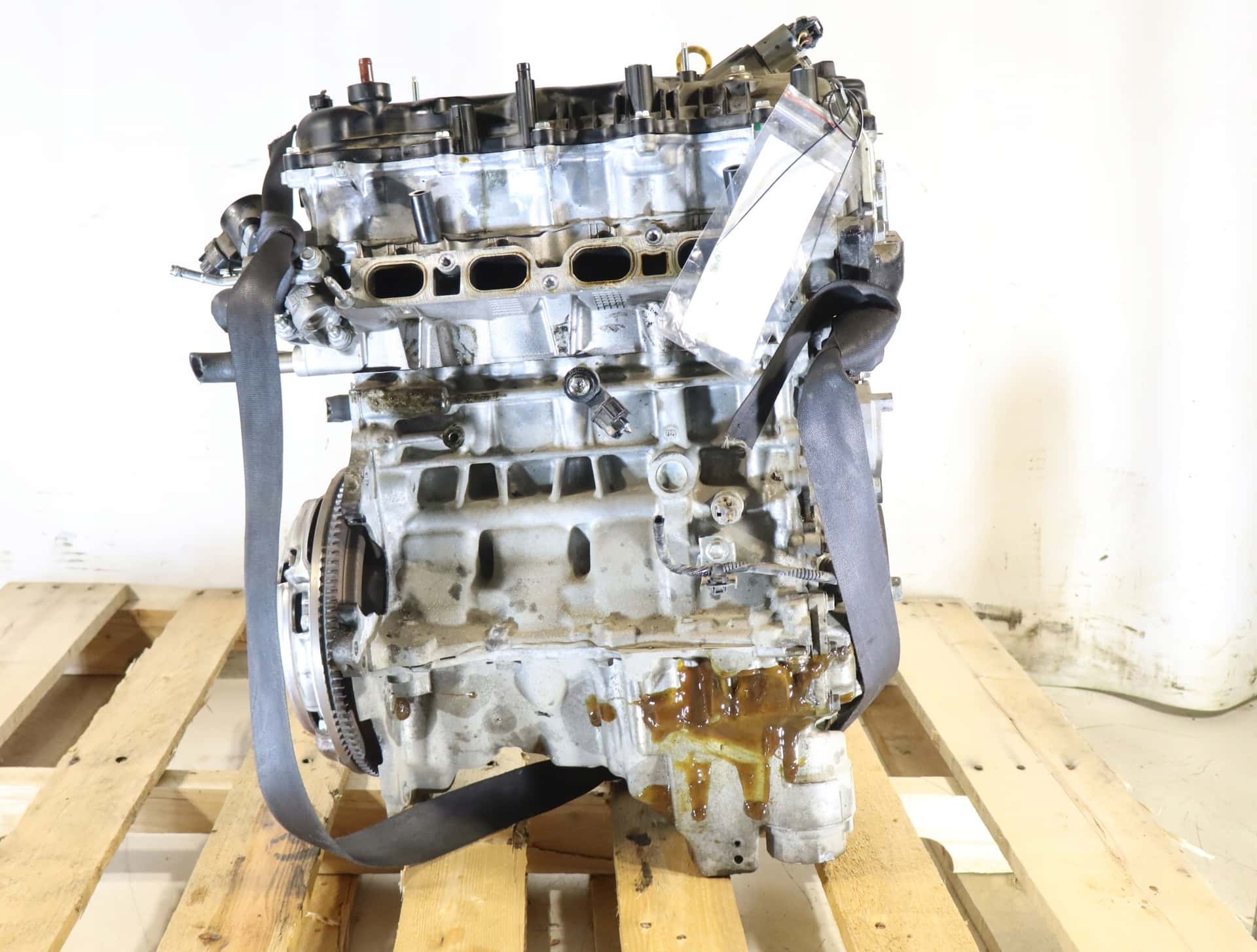 Moteur 1NR-FKE vue 2