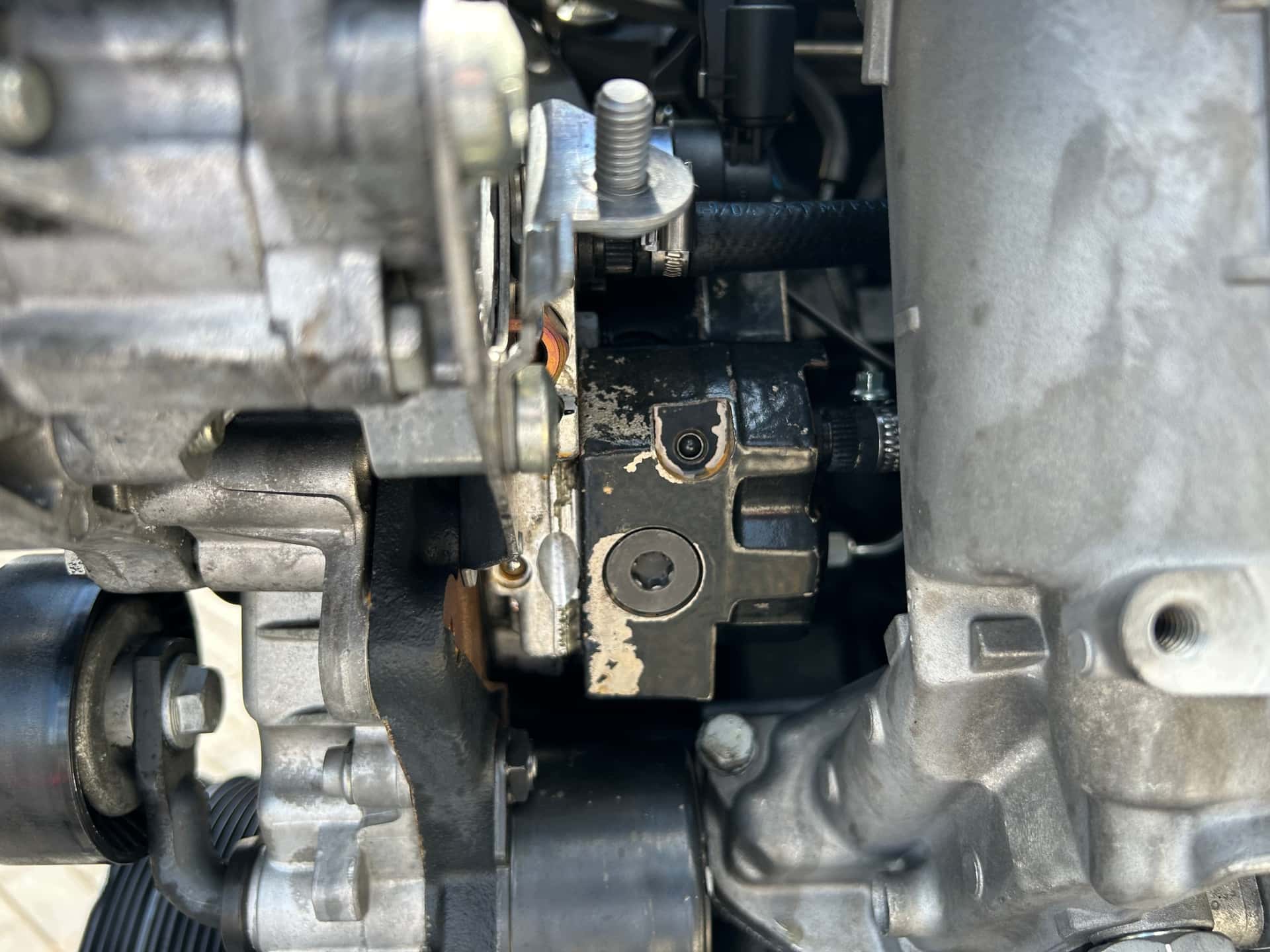 Moteur 306D2 vue 8