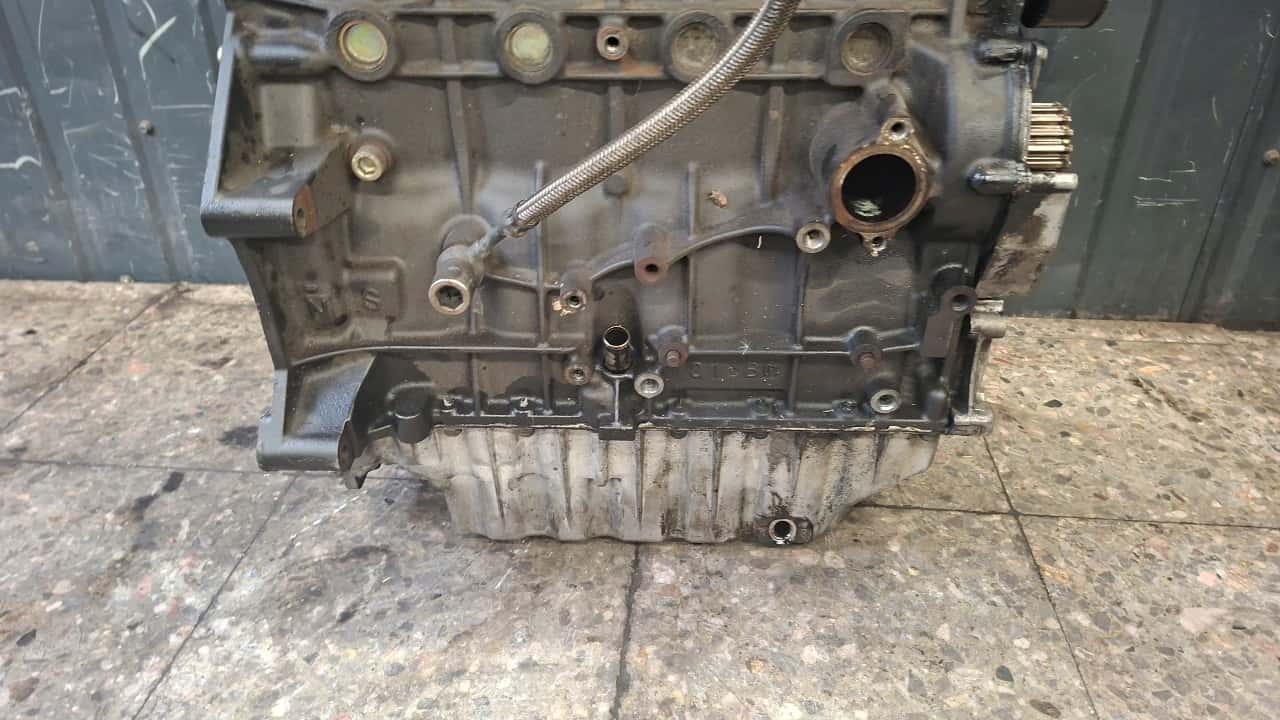 Moteur 4HX (DW12TED4) vue 3