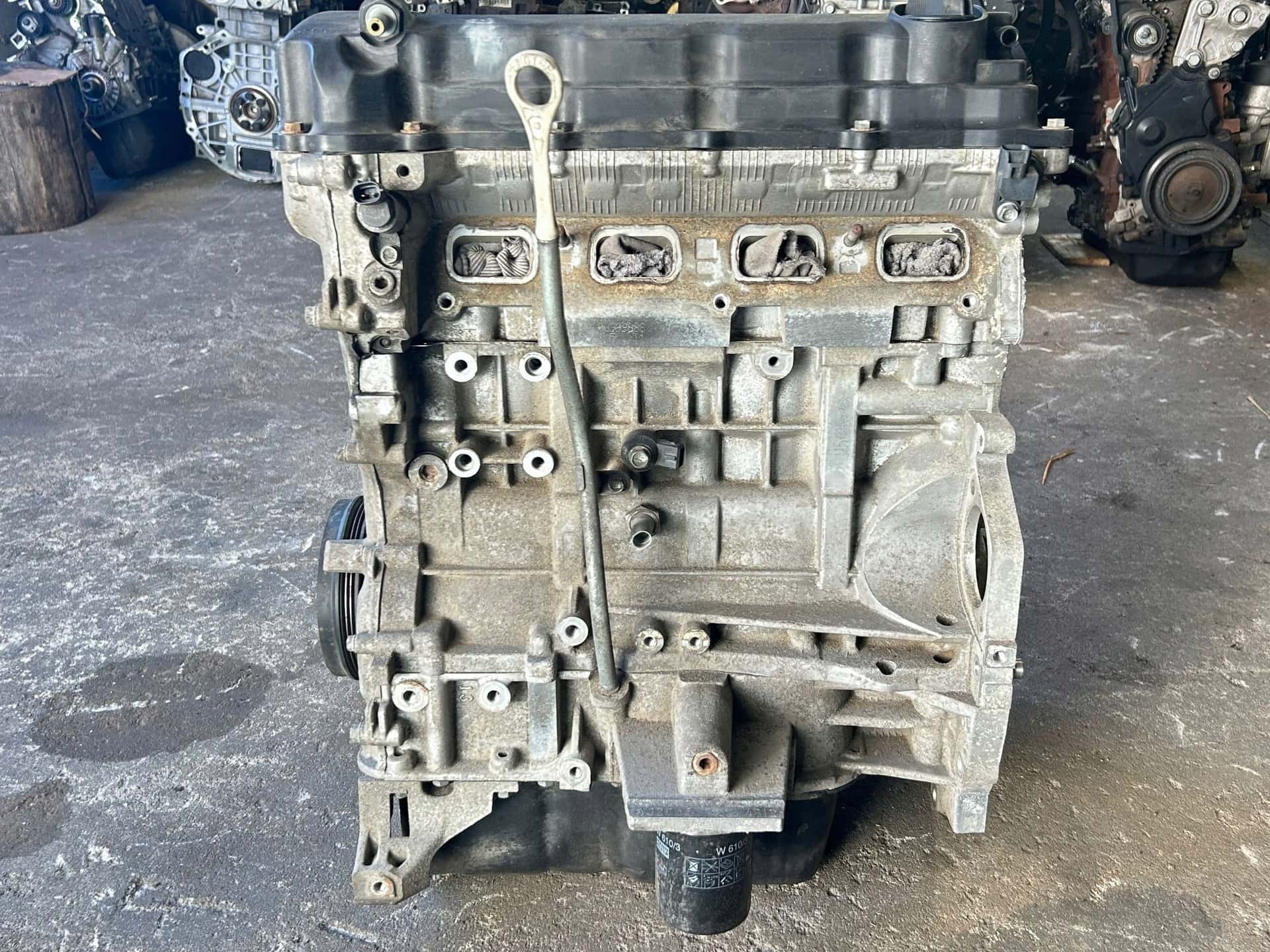 Moteur 4B12 vue 9