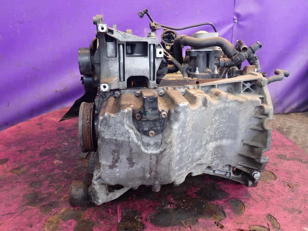 Moteur CJCB vue 4