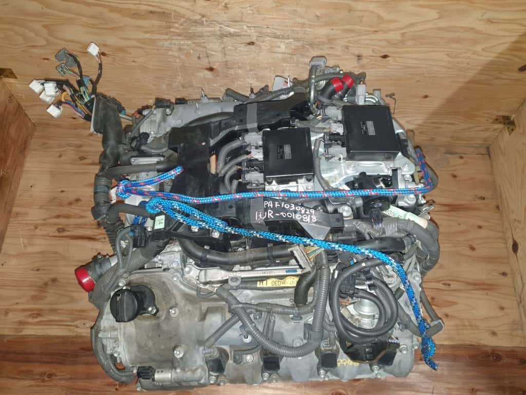 Moteur 1UR-FE vue 2