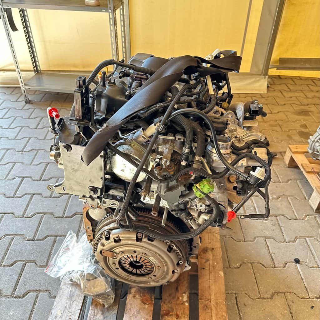 Moteur M9T 716 vue 6