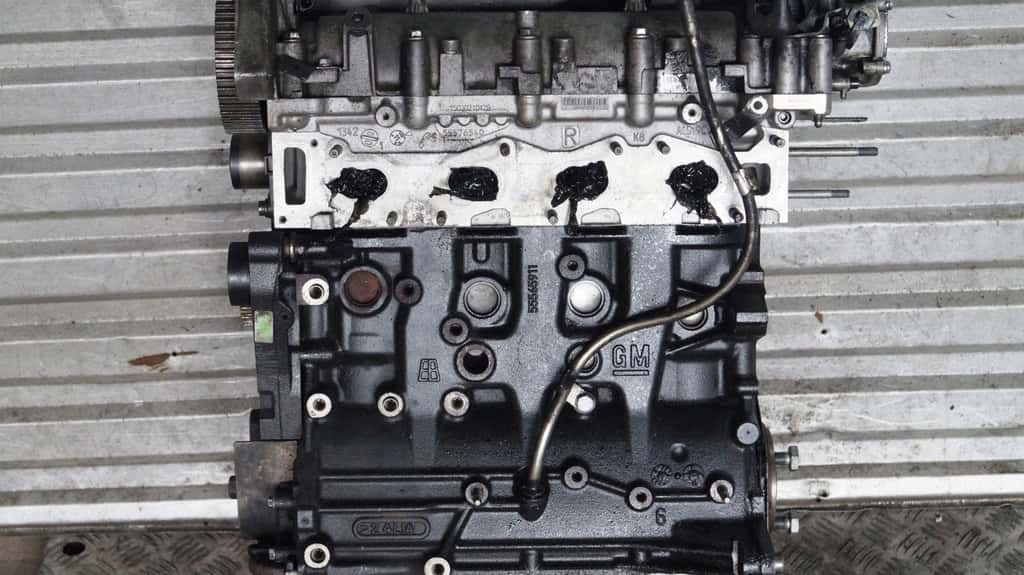 Moteur A 20 DTH vue 5