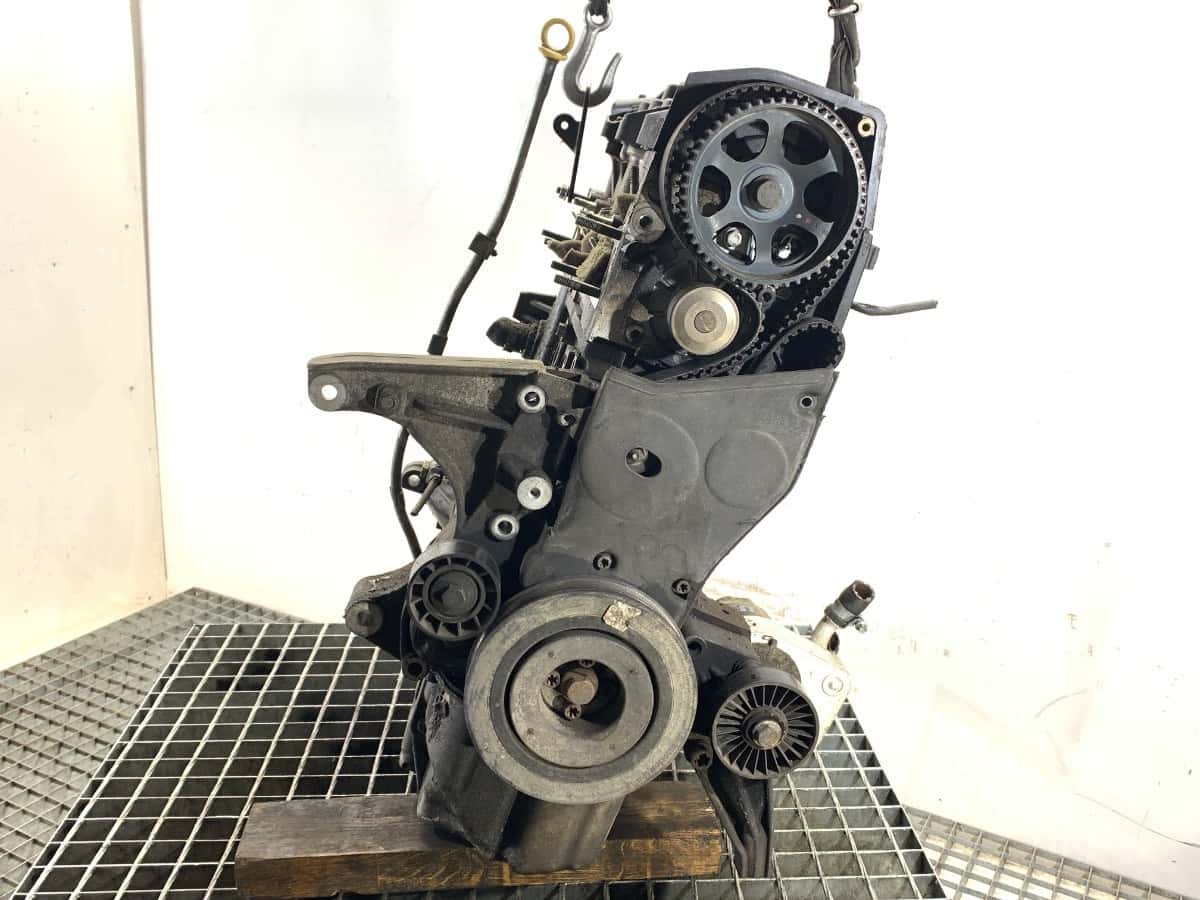 Moteur 192 A8.000 vue 2