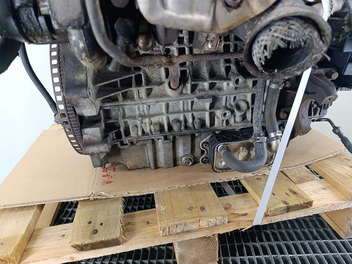 Moteur B 5254 T2 vue 5