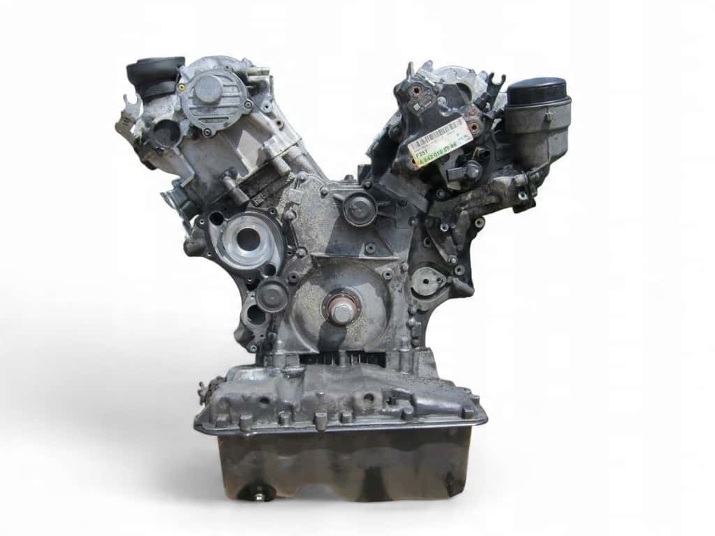 Moteur M 272.967 vue 4