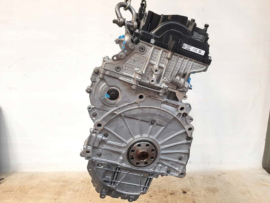 Moteur B57 D30 B vue 2