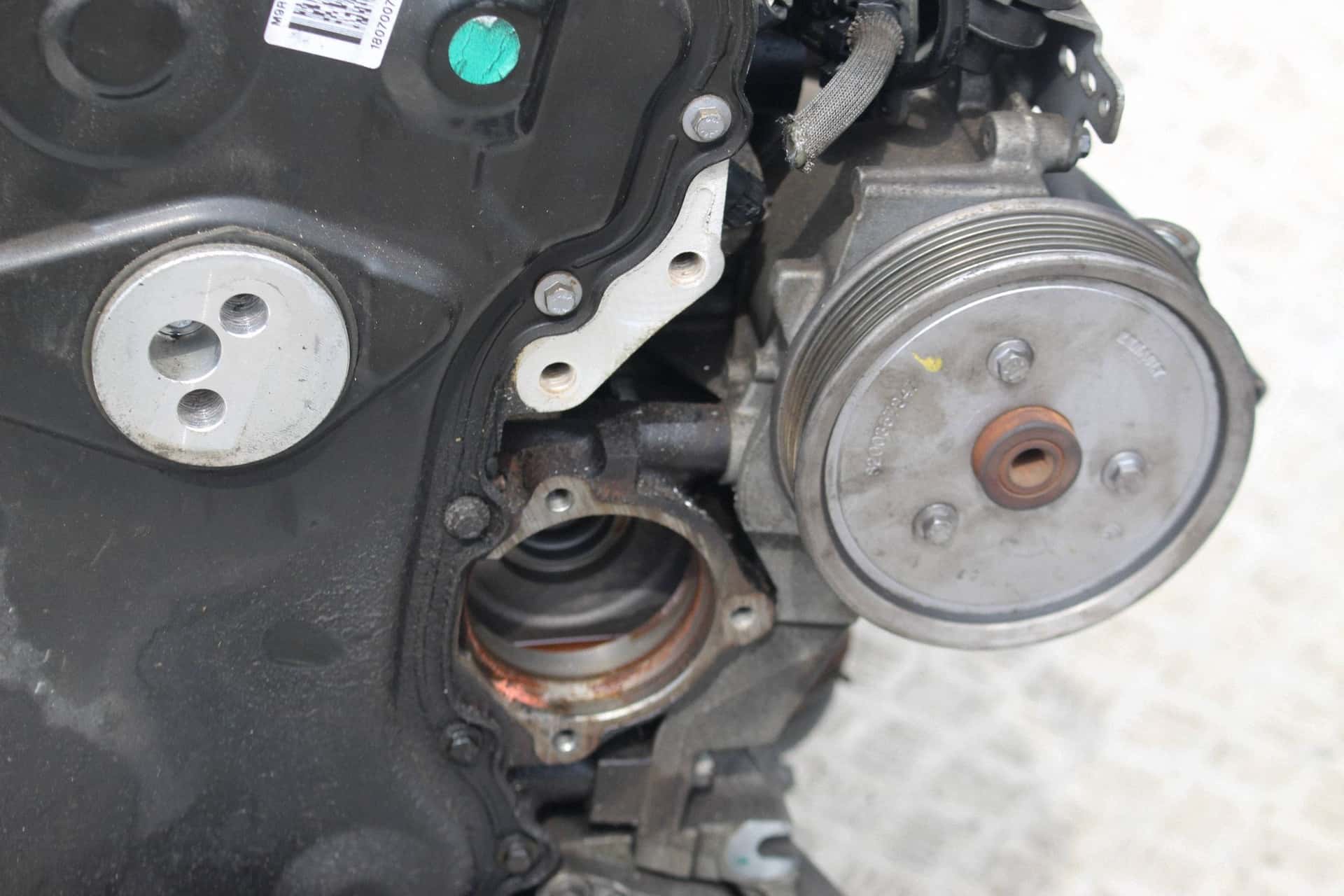 Moteur M9R 805 vue 7
