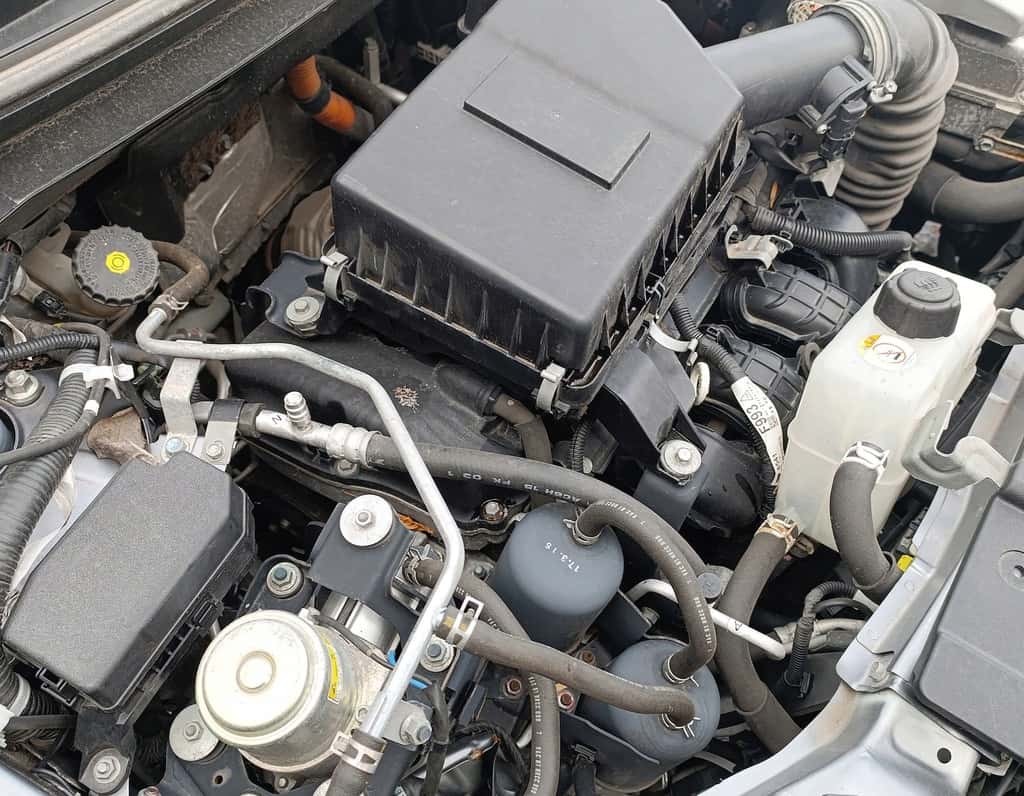 Moteur 4B11 vue 2