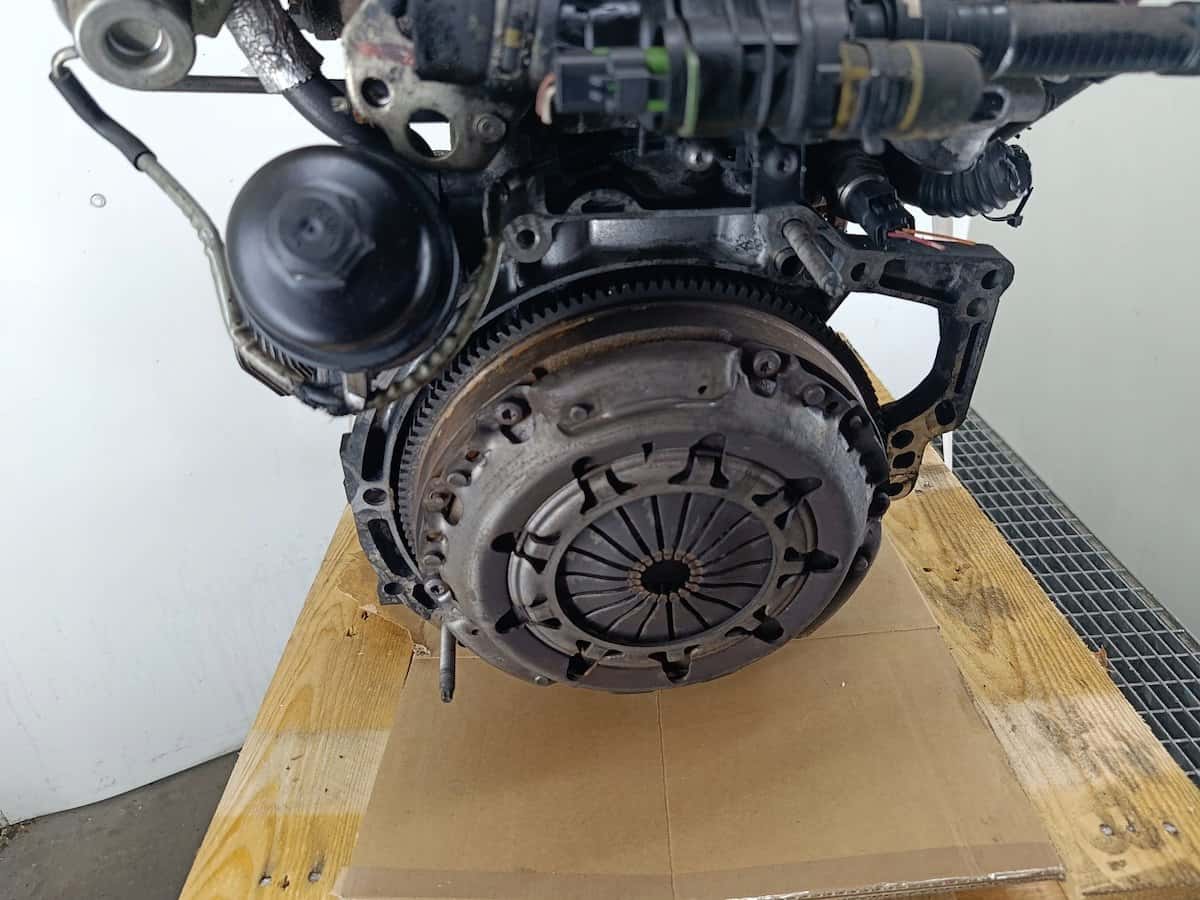 Moteur 9HX (DV6AUTED4) vue 2