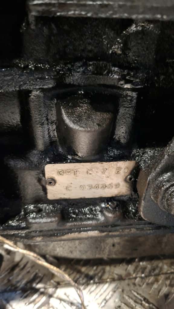 Moteur G9T 750 vue 4