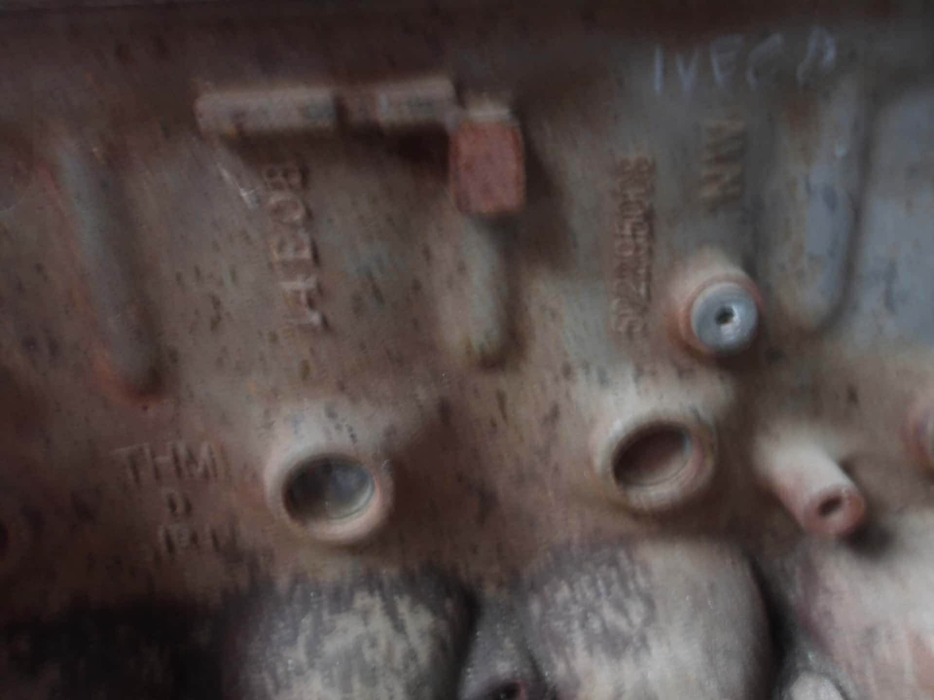 Moteur F1CE3481J vue 4