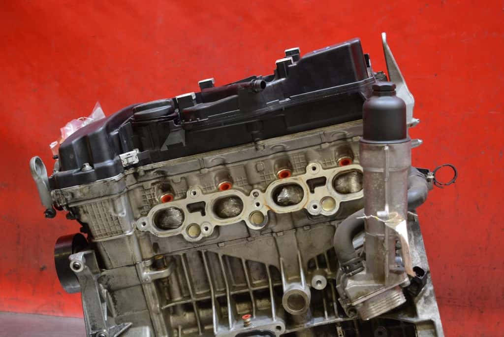 Moteur M 112.914 vue 3