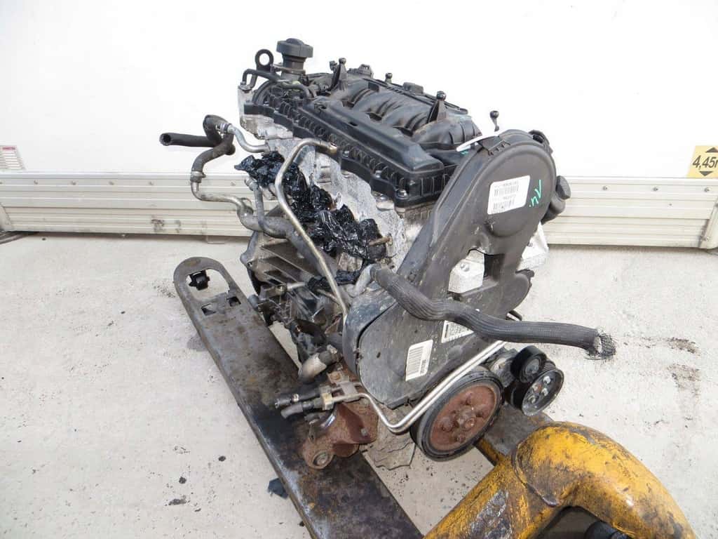 Moteur D 5244 T17 vue 3