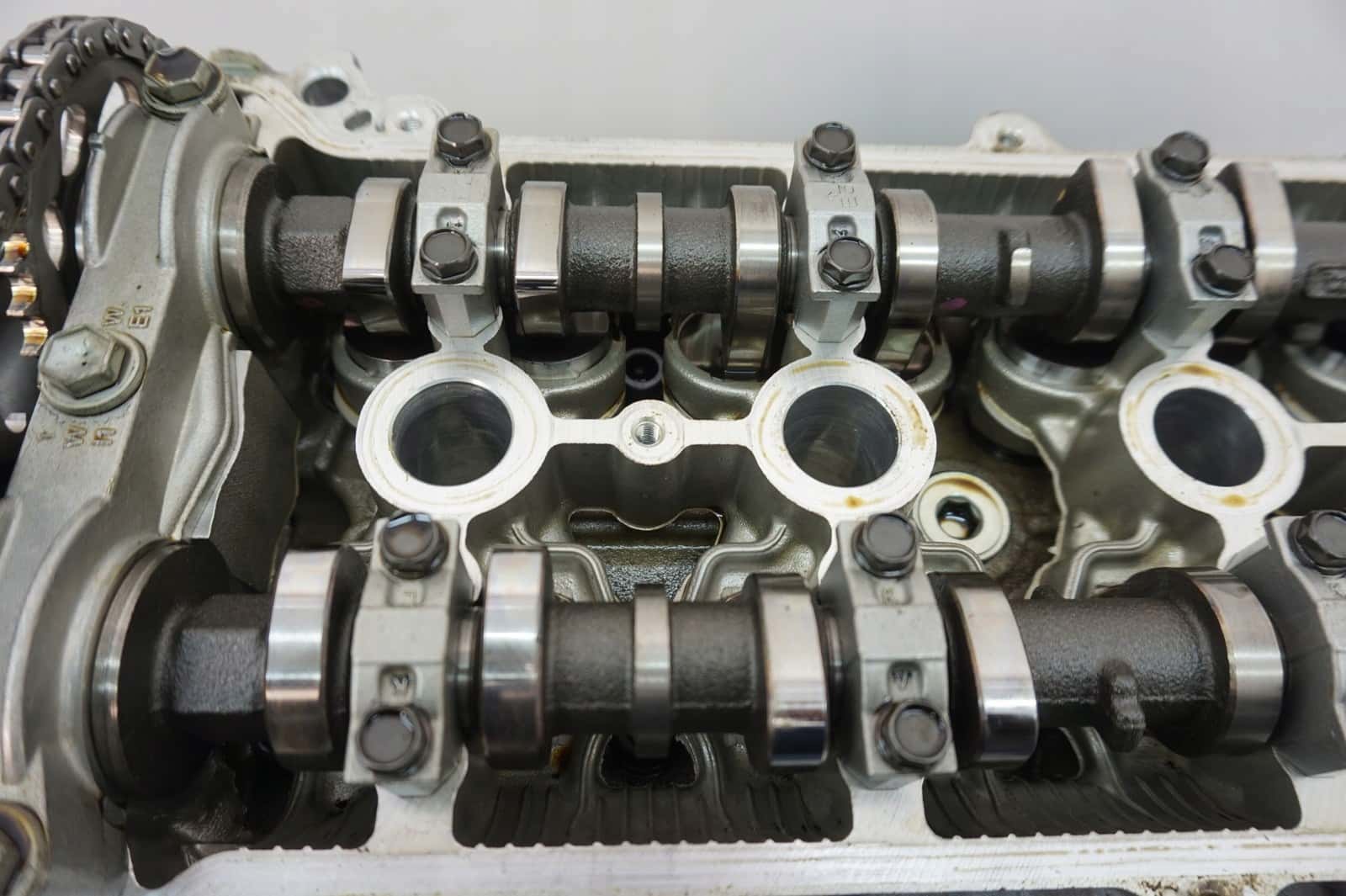 Moteur 1NZ-FE vue 7