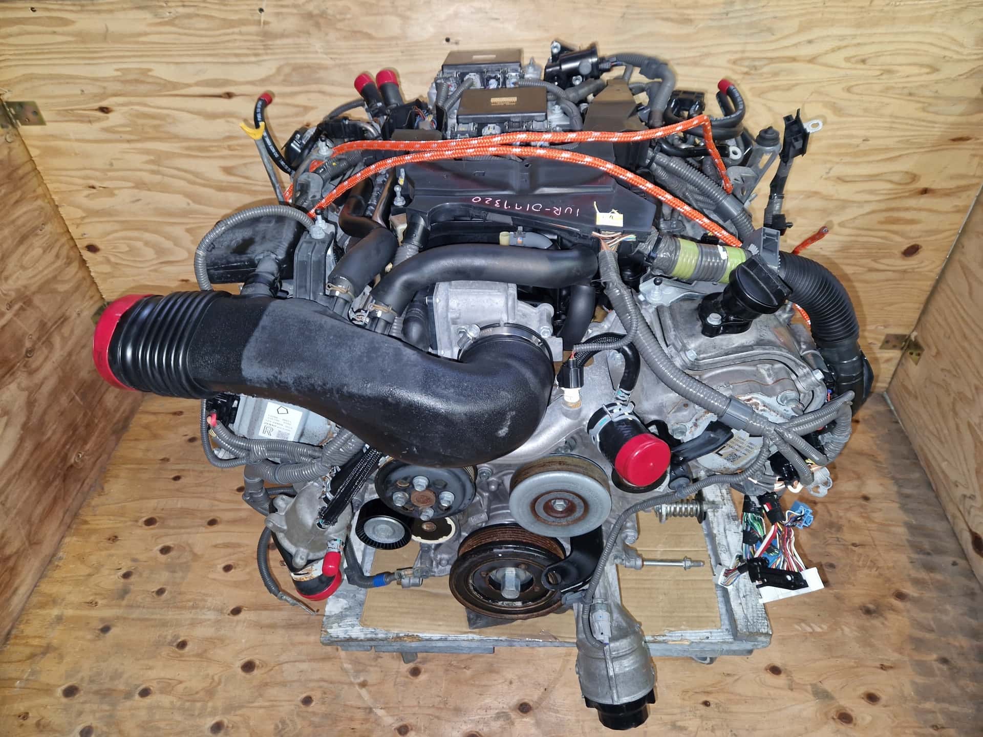 Moteur 1UR-FE vue 5