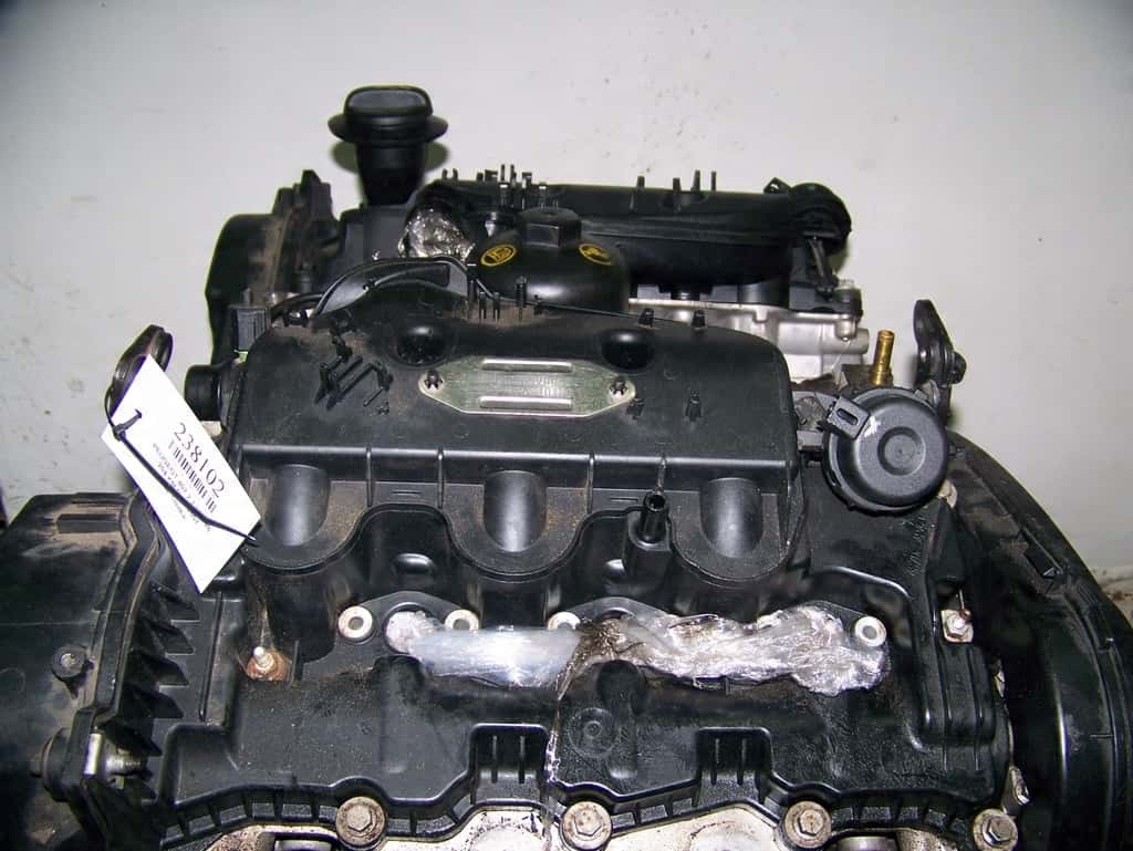 Moteur UHZ (DT17TED4) vue 3