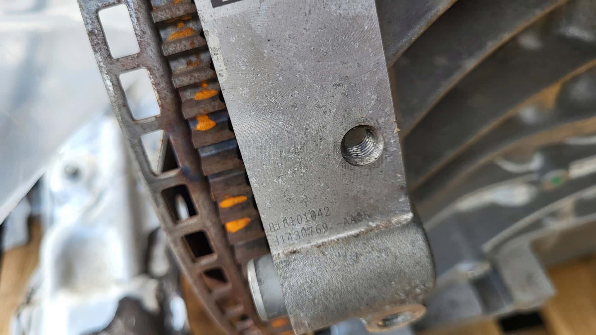 Moteur B 4204 T14 vue 10