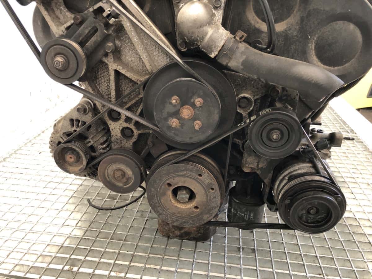 Moteur G6CU vue 3
