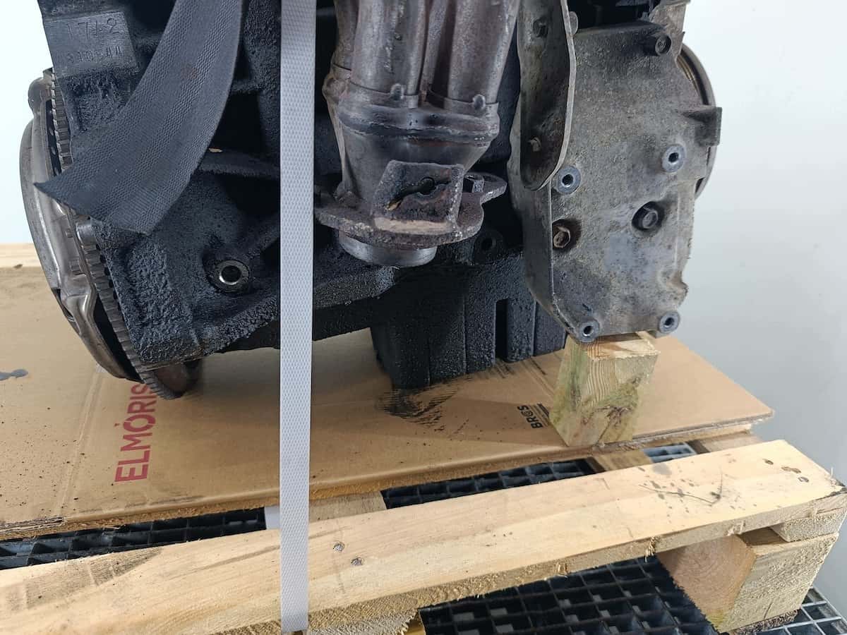 Moteur D17A2 vue 9
