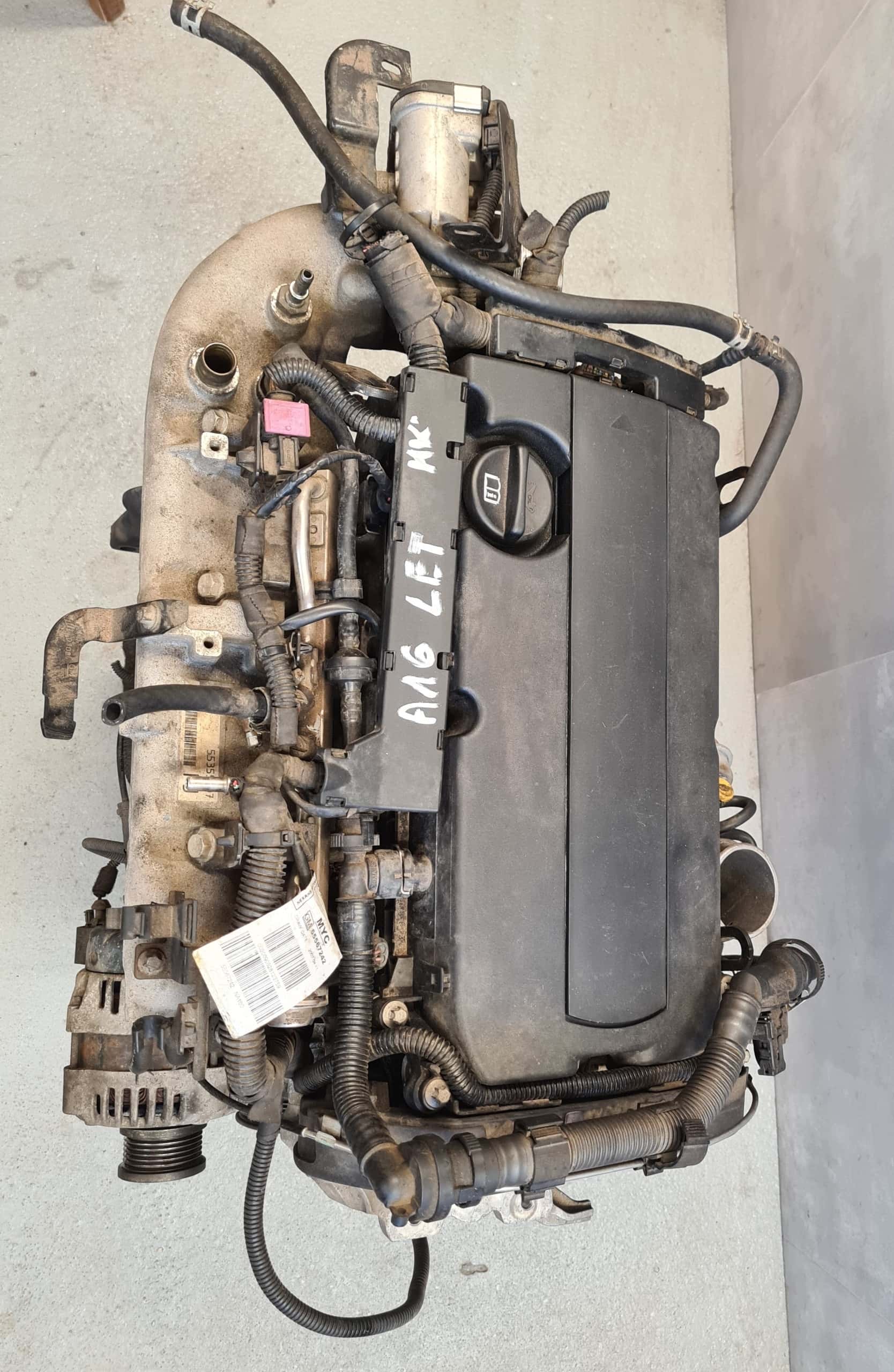 Moteur A 16 XNT vue 2