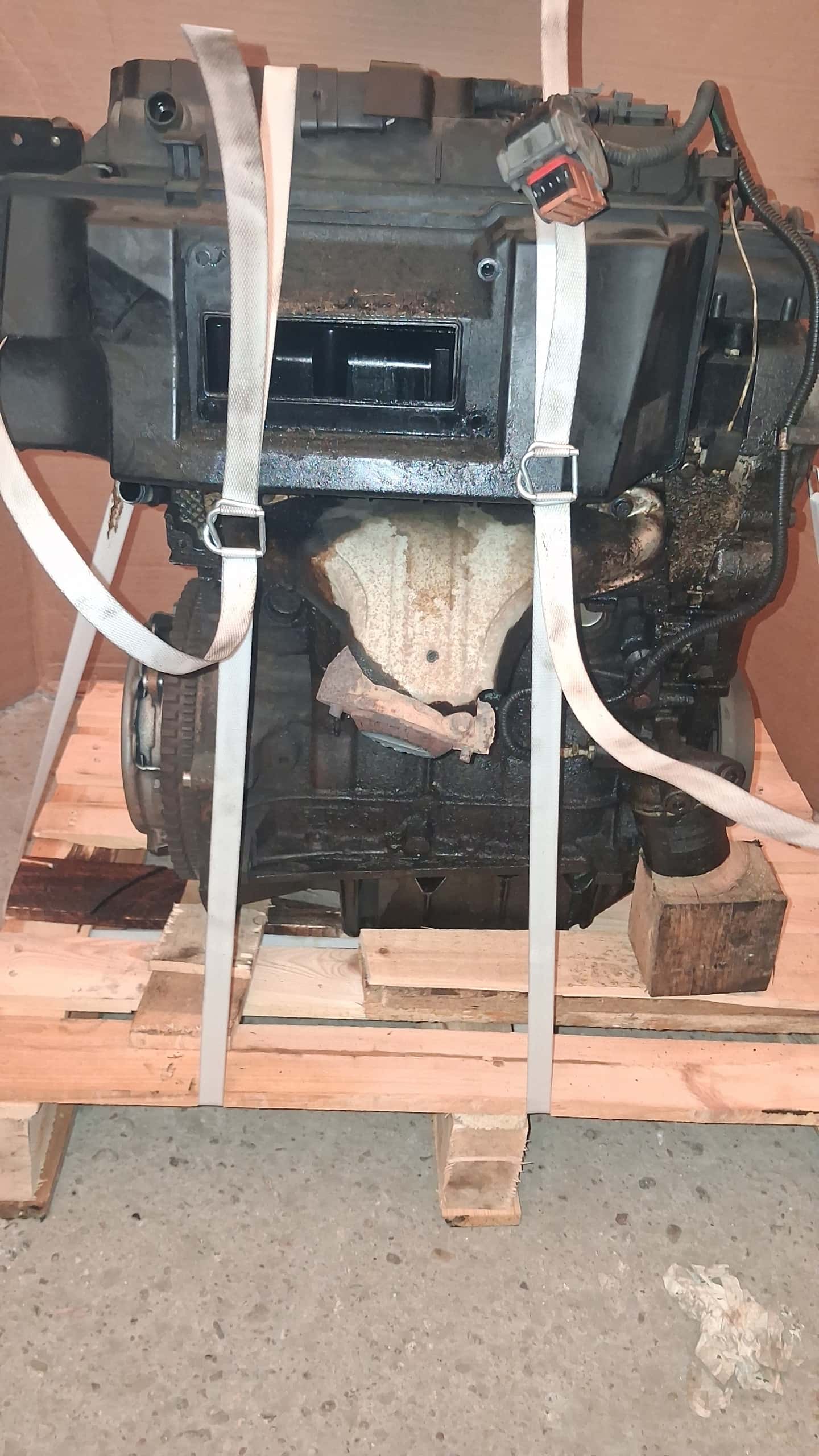 Moteur D4F 712 vue 4