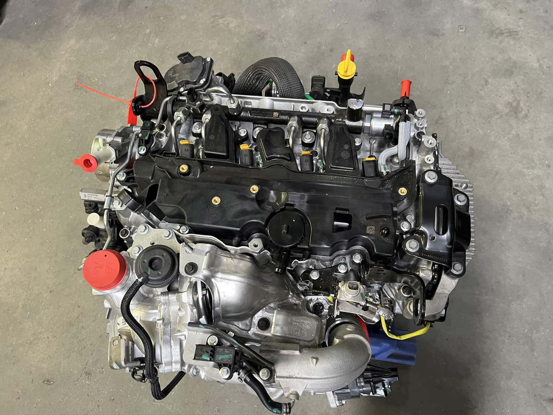 Moteur M9T 896 vue 5