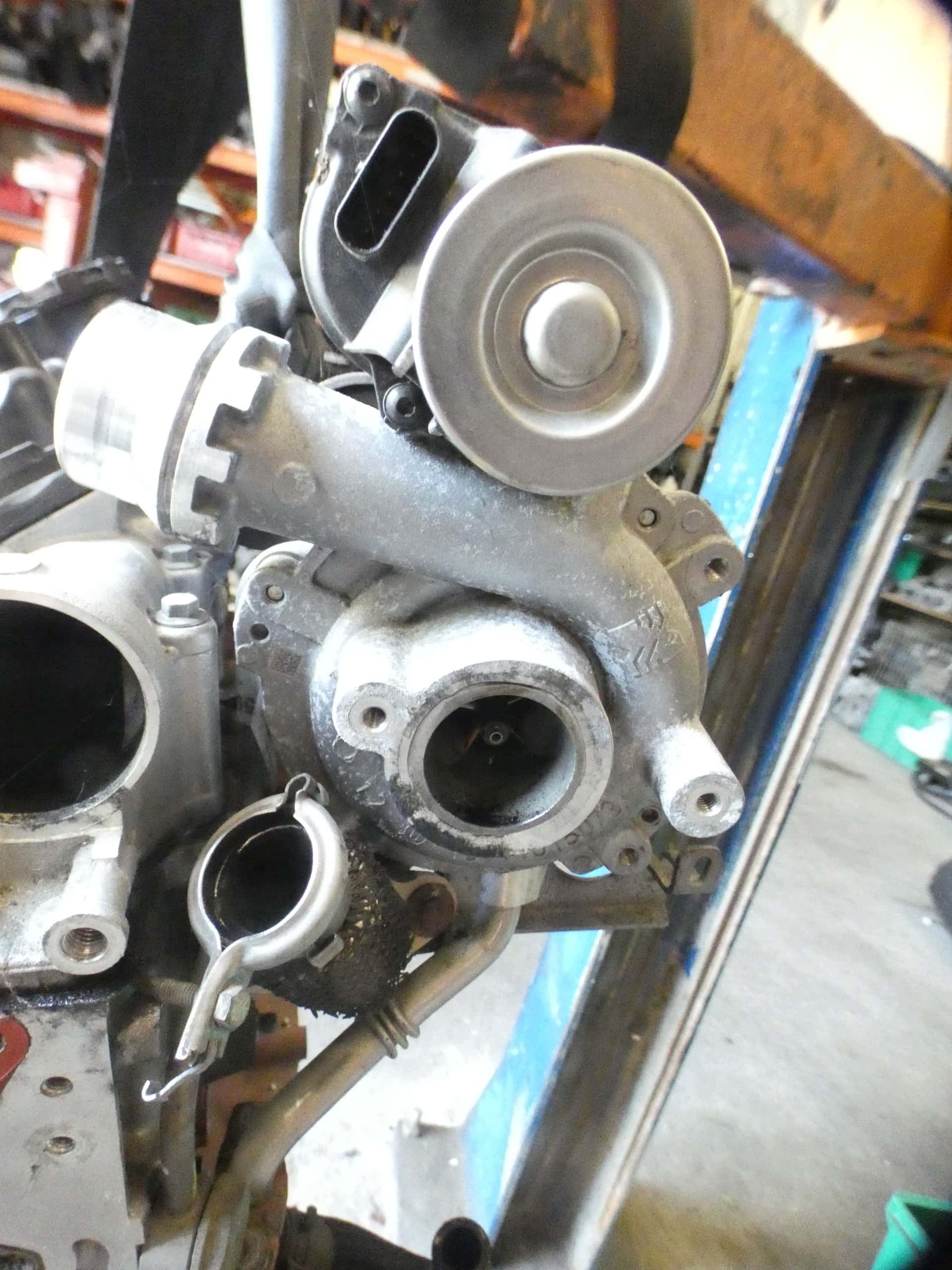 Moteur K9K 872 vue 5