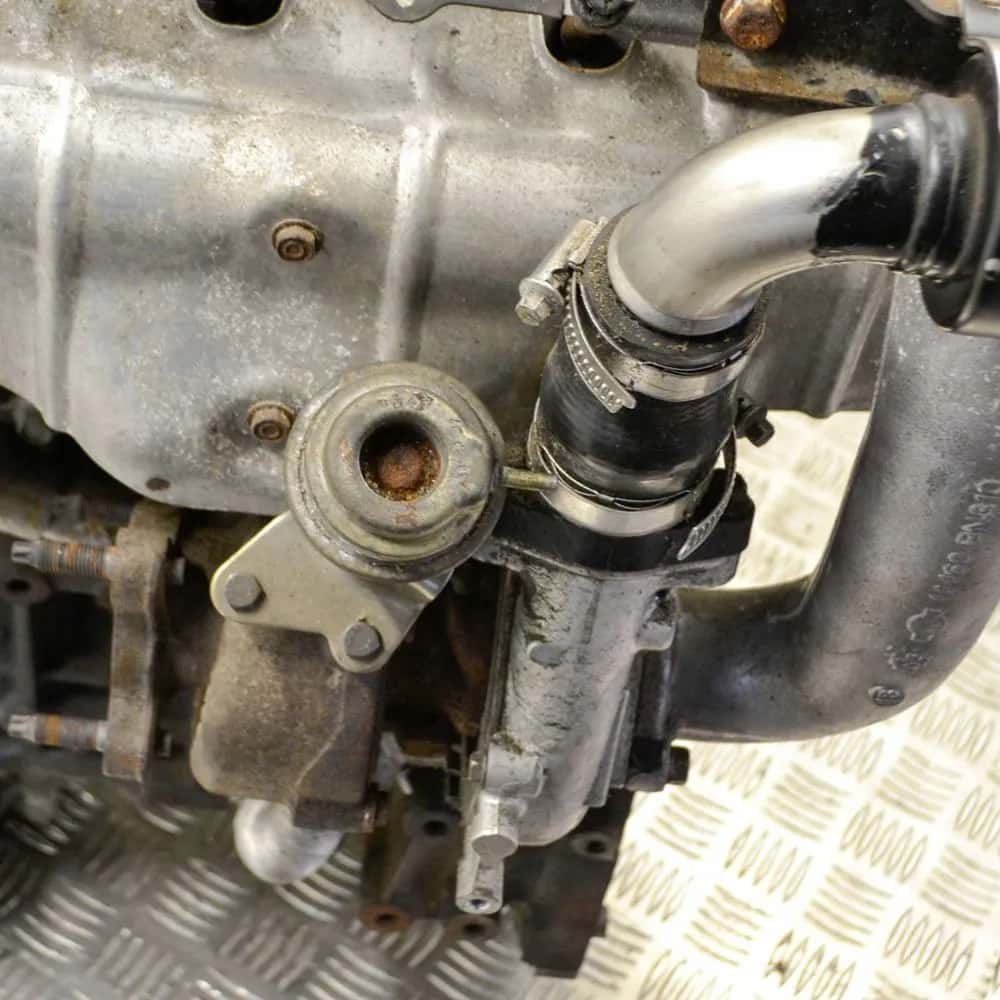 Moteur YD22DDT vue 6