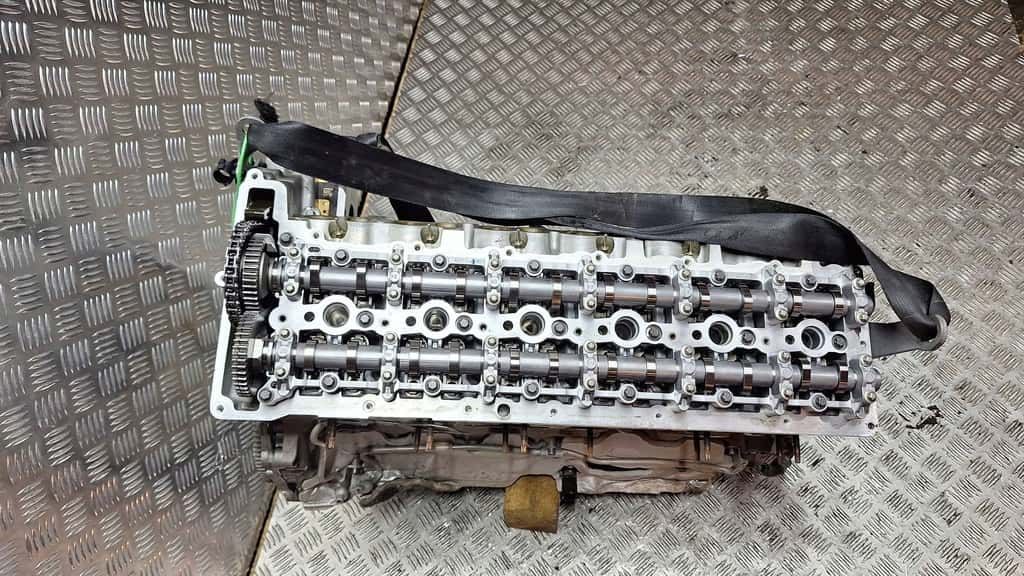 Moteur B57 D30 A vue 3