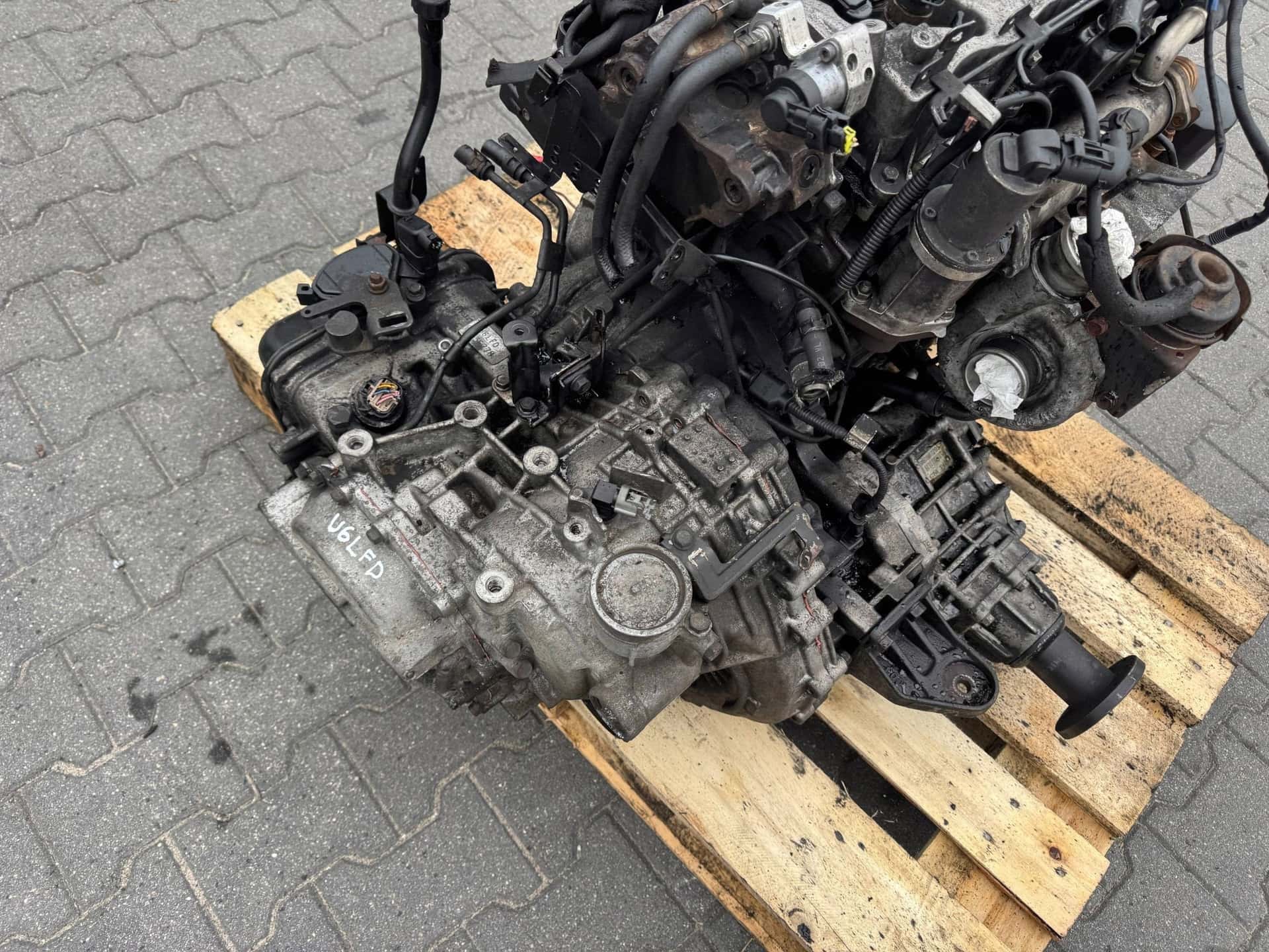 Moteur D4EB vue 14