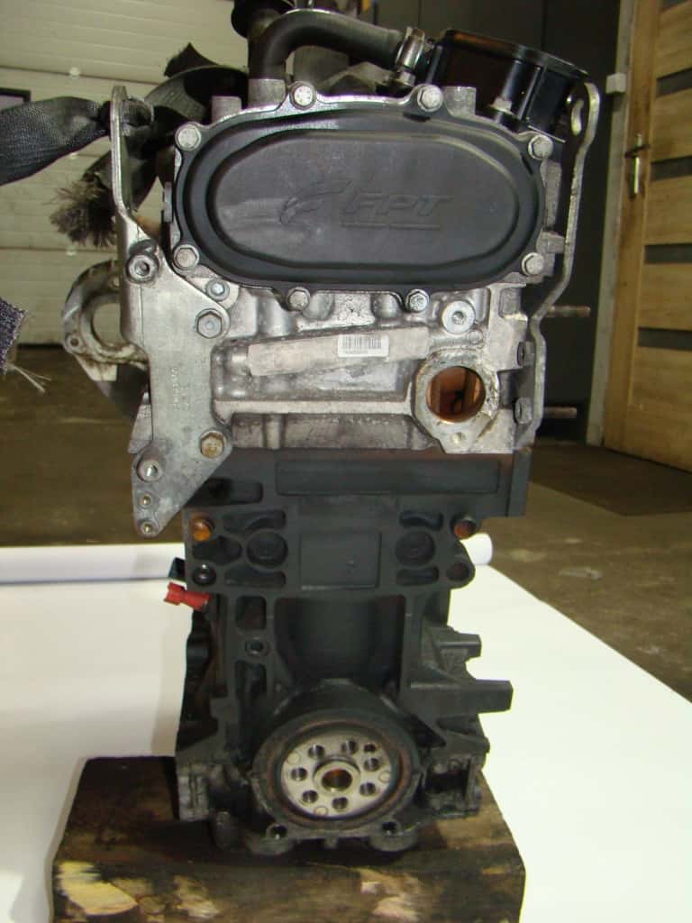 Moteur F1AGL411J vue 3