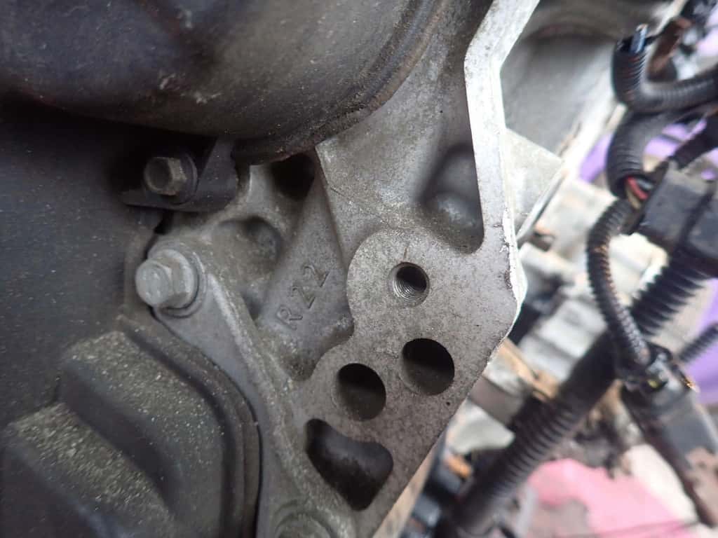 Moteur 9HL (DV6C) vue 4