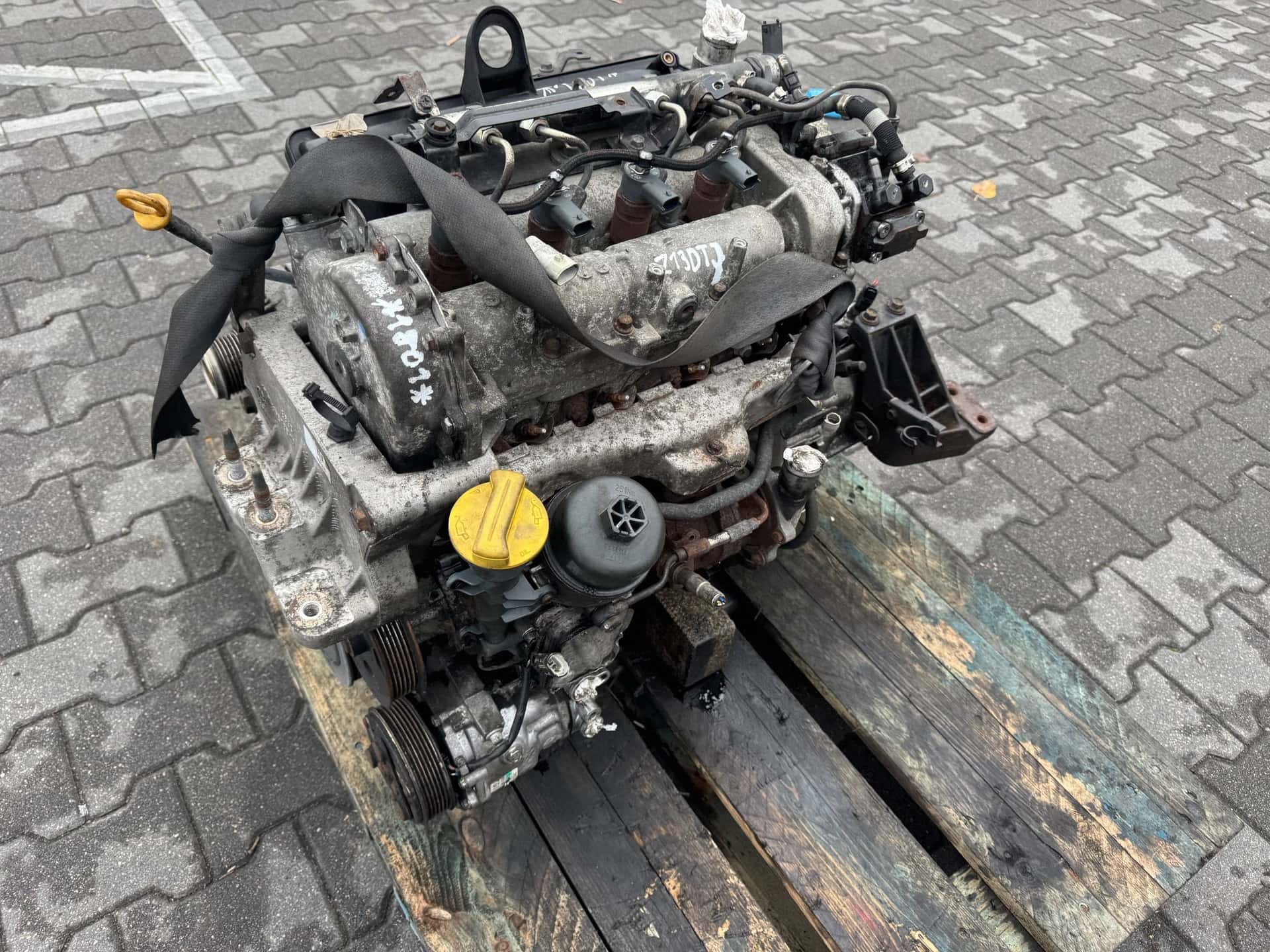 Moteur D13A vue 7