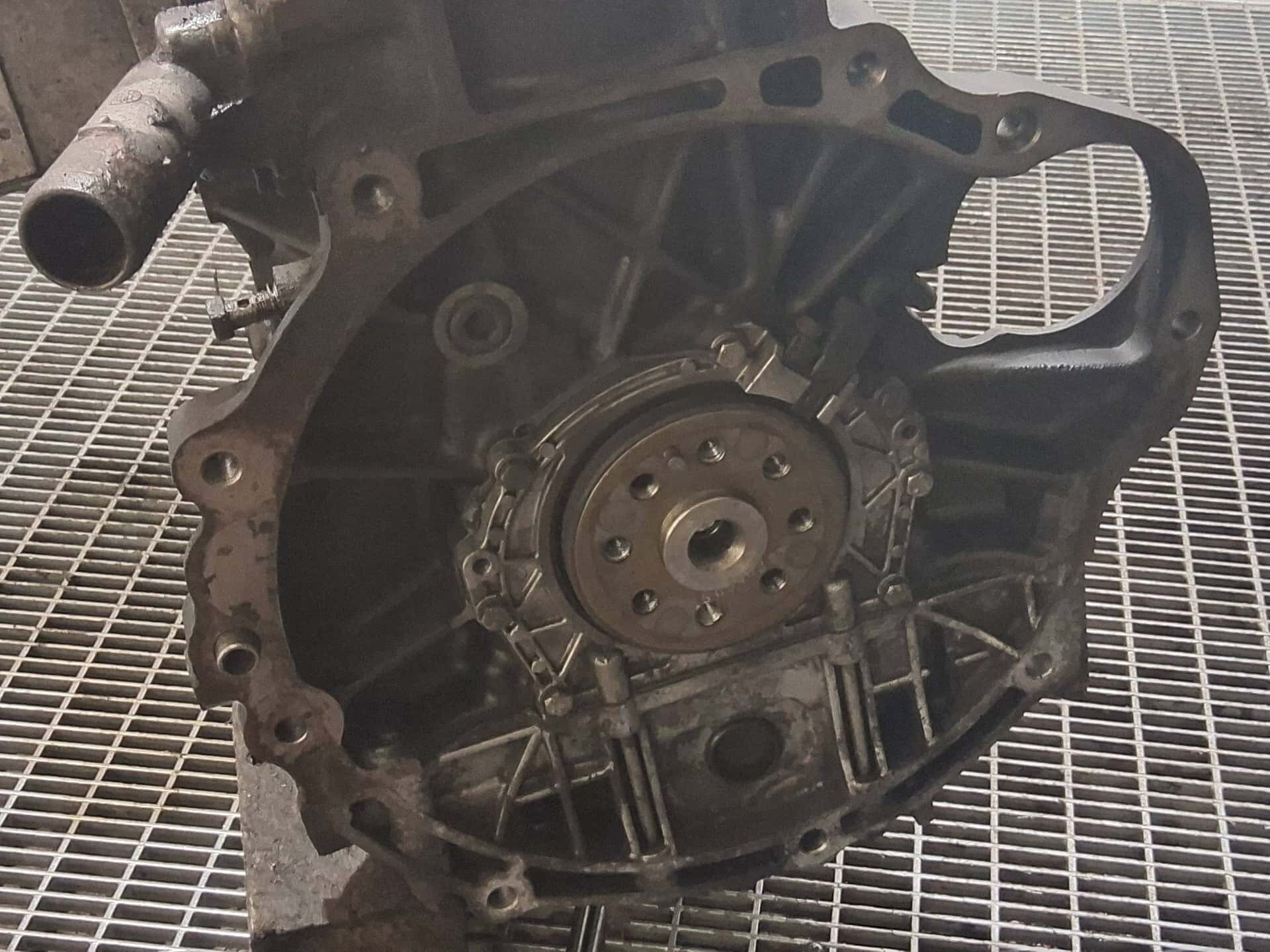 Moteur D16DTF vue 5