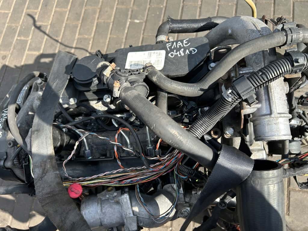 Moteur F1AE0481D vue 7