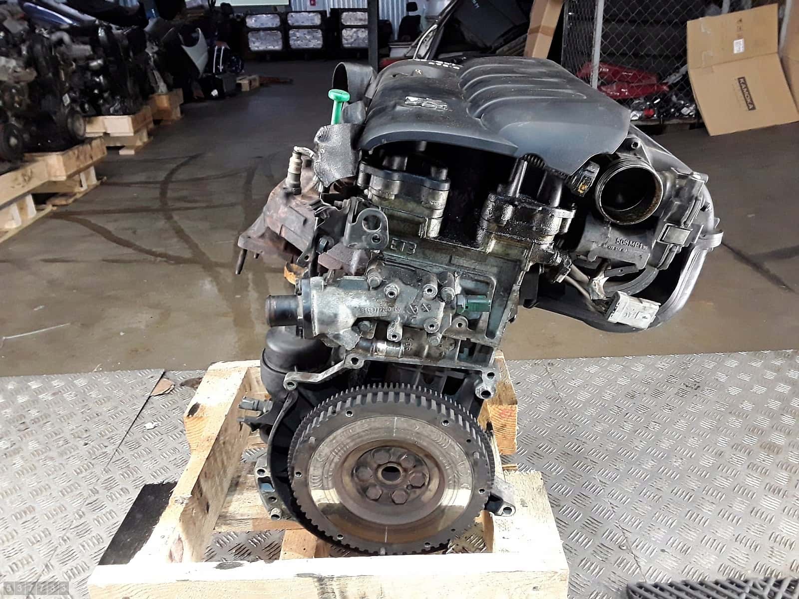 Moteur KFU (ET3J4) vue 3