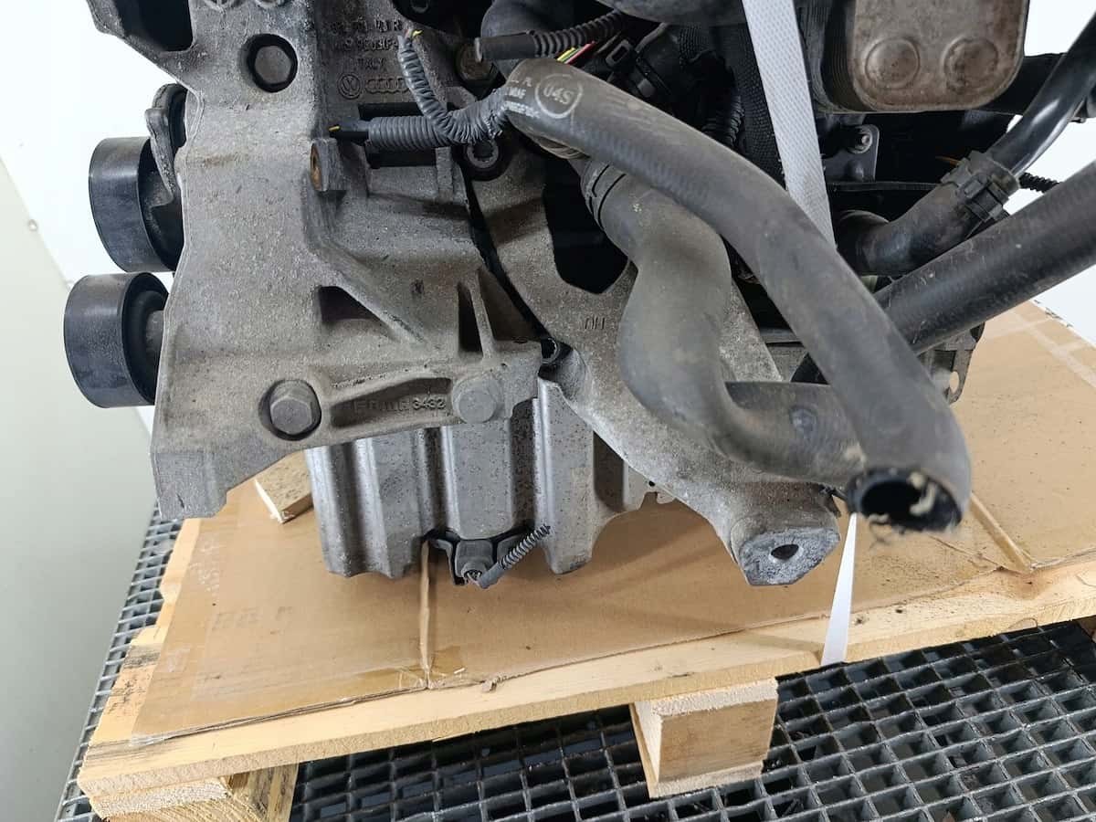 Moteur CJCB vue 5