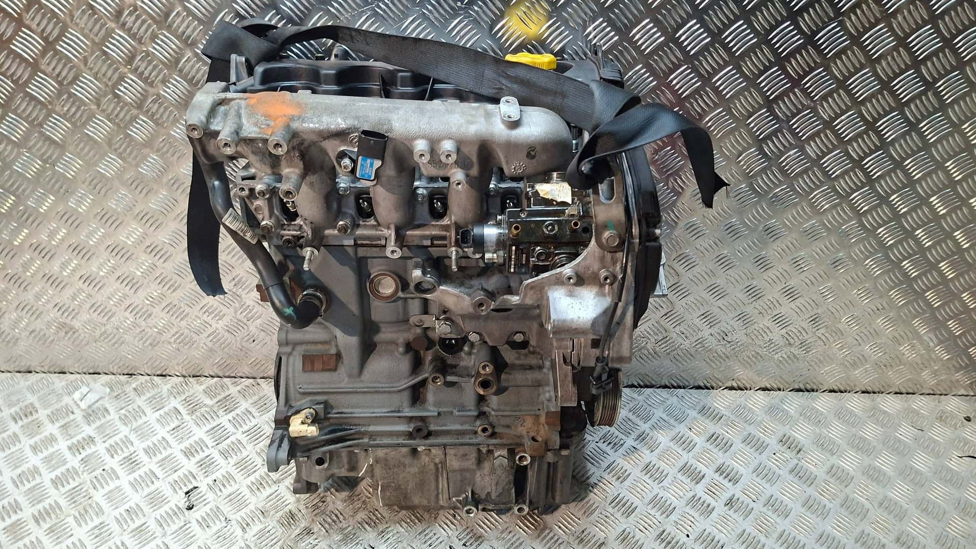 Moteur D19AA vue 6