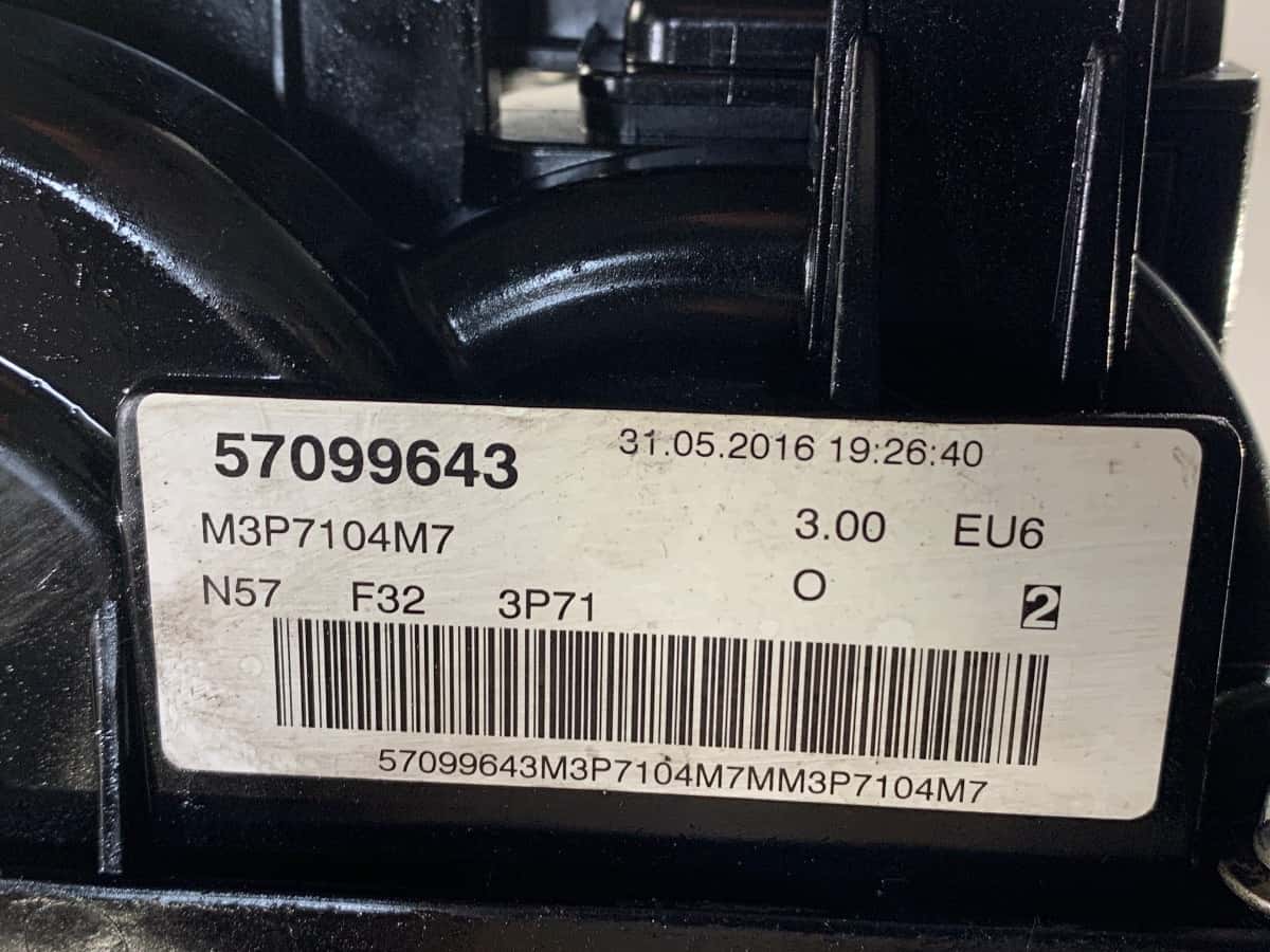 Moteur N57 D30 A vue 10
