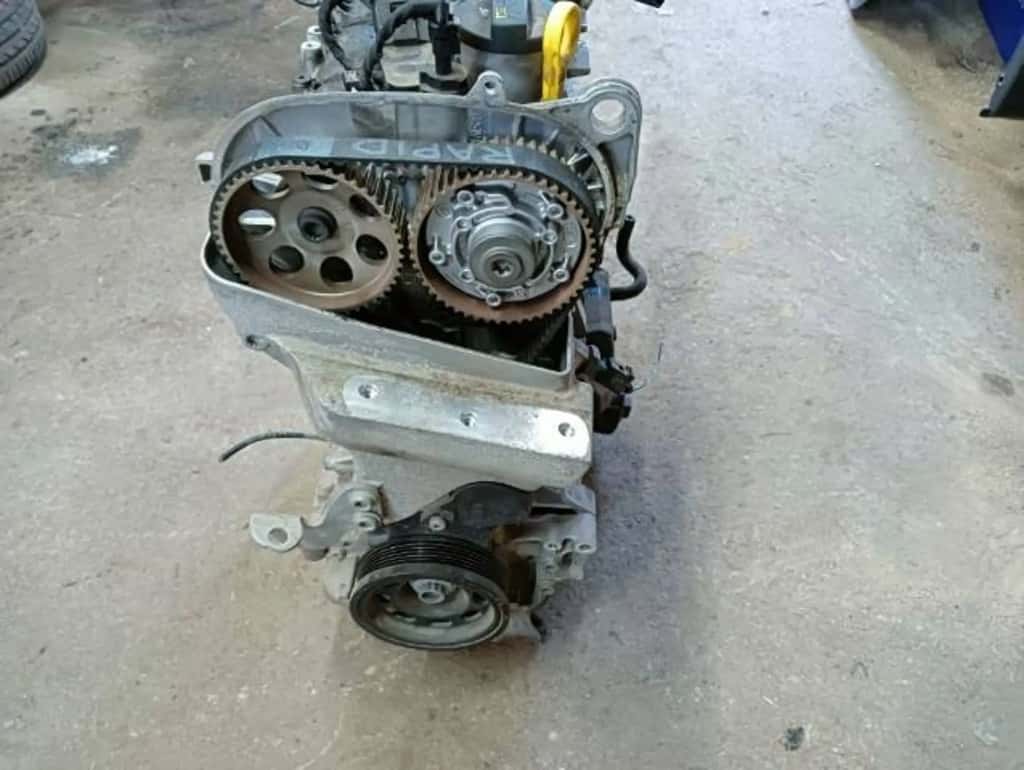 Moteur CJZA vue 2